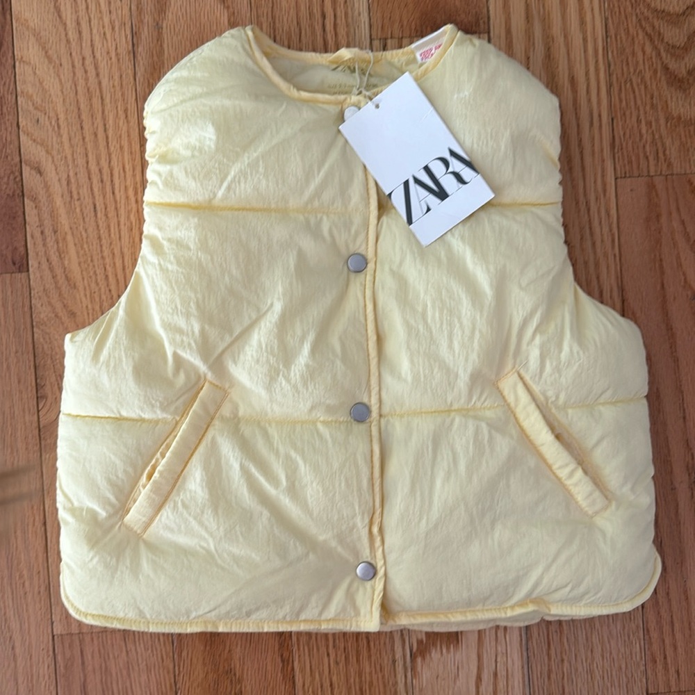 Zara puffer vest butter yellow 2T 3T